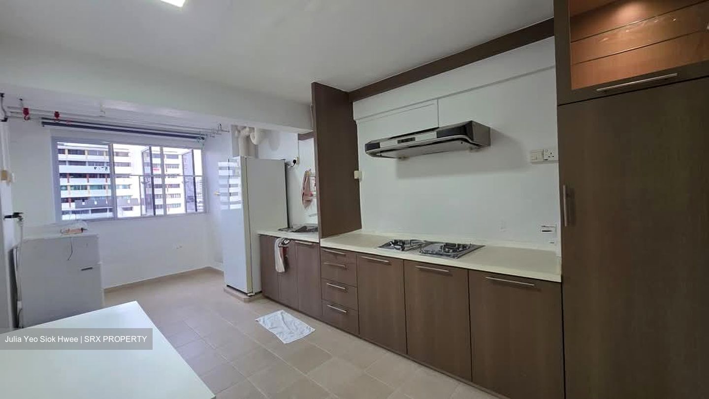 Blk 214 Lorong 8 Toa Payoh (Toa Payoh), HDB 4 Rooms #608549621